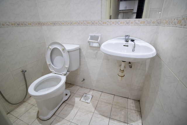💢Stress Everytime Get A Bad Housemate! No Share Room! You in A Right Way Now🦸‍♀️! 💺Fully Furnished With Single Room with Sharing Toilet🛀🏻!!