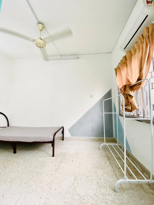 MEDIUM ROOM WITH AIR CONDITION 🔥🔥 @ SS2 PJ