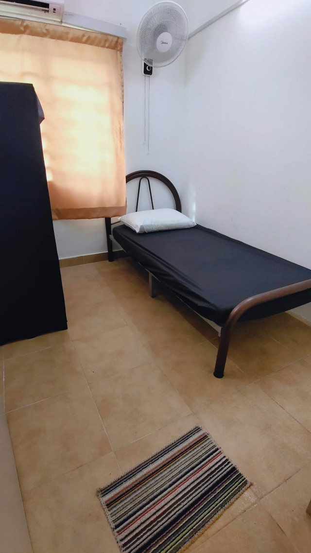 Room For Rent At Seputeh, Walking distance to Mid Valley