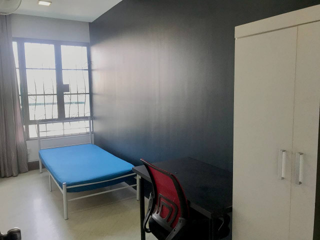 🎍KL Biggest Room Rental 🙅🏻‍♂️ Without Deposit Can Save 2 Months Deposit! 🛌🏻 Single Room at Kuala Lumpur City Centre With Private Room!