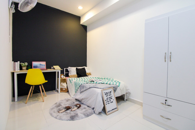 😮Looking Room with Highly Security🔐? No More Any Deposit🙅🏾‍♀️? Room Rent & Never Regret, 🛌🏻Single Room At Regalia Suites