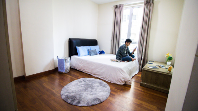 Have Own House 🏠But Far From Workplace👜? Cheapest Large room for rent with private Room At KL CITY CENTRE !