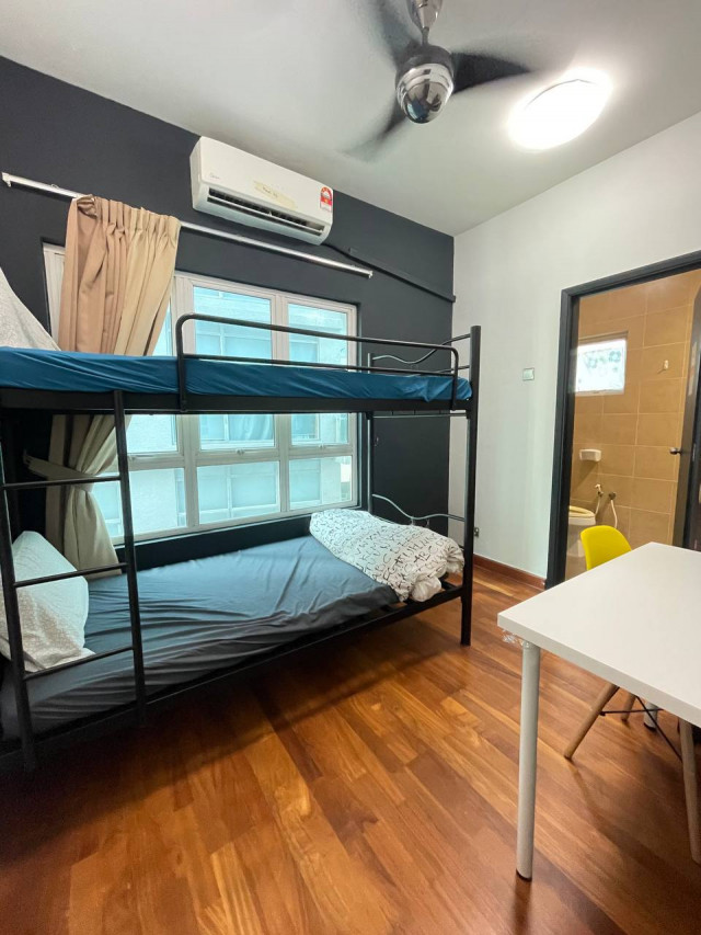 The Best Accommodation With Luxury Condominium🤩at Taragon Puteri Yks Condominium😍 with private 🛁bathroom