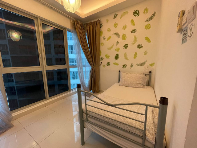 😈Last Chance To Grab! Rent Rooms At PWTC Area Without Deposit In 🐱‍👤High Security Condo! ✨Limited Rooms Available at 🚆KTM Putra Station!