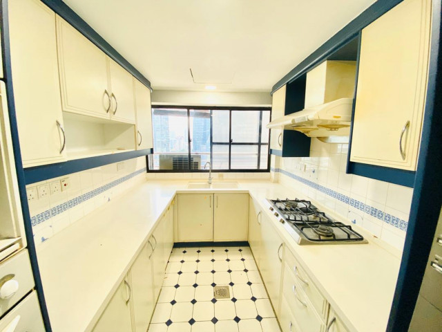 🤷🏻‍♀️This Is What You Looking For🤔!!! Room Rental With Fully Furnished From RM750💸!!! KLCC Area at LRT Ampang Park Station!