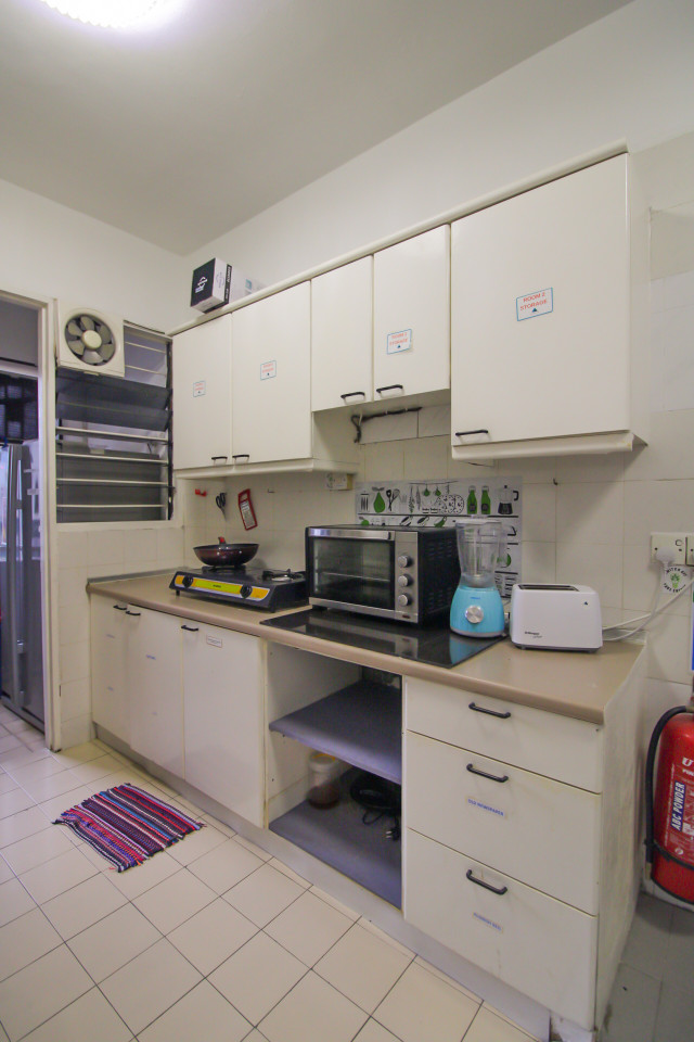 Say No More Deposit ❗❗ Safe & Luxury Condominium With Affordable Room RM1150💰 At Downtown Condo Jalan Raja Chulan 🚆
