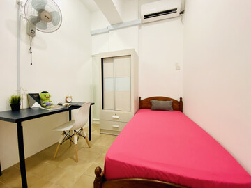 Fall in love with your room 😍 Cozy Single Room with No Deposit 💰 & Fully Furnished🛏 at Pudu area! Near to trains🚄 and mall🏩
