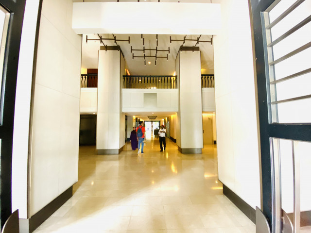 Say No More Deposit ❗Best Accommodation With Luxury Condominium🤩 Near KLCC, Ampang Park LRT ! Ensuite Medium Room Private With Nicest View From City