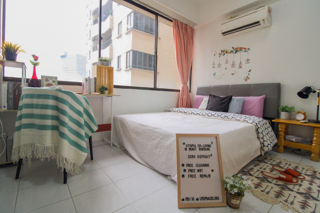 Tired of finding rooms to rent in KL? 😫 Rent Spacious room with Fully Furnished & Zero Deposit💰! Near Trains🚝 , Groceries Store 🛒