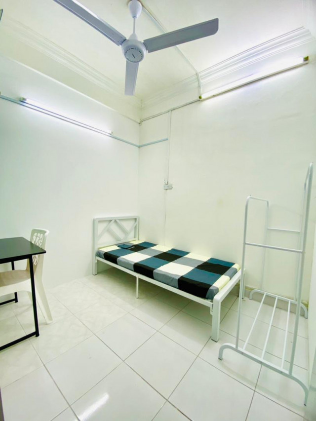 Bandar Puchong Jaya Room For Rent