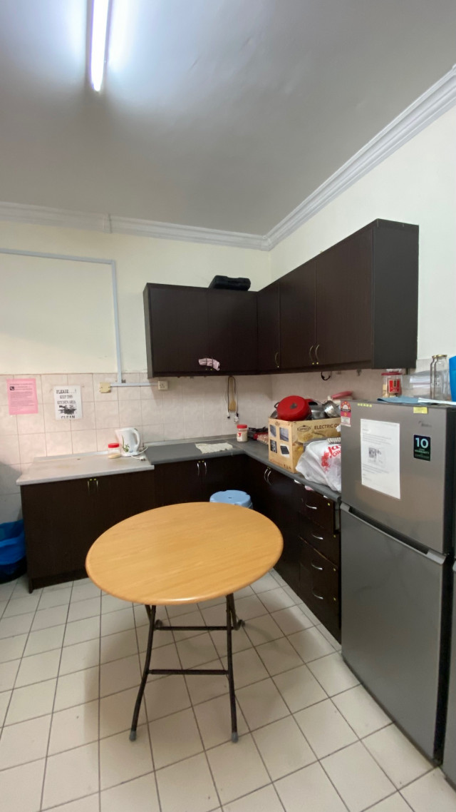🔥Actual Room Photo 🔥Middle Room, Bandar Utama  🚶Easy Access to First Avenue, One Utama, 1powerhouse, Centrepoint, First City UC, Merchant Square