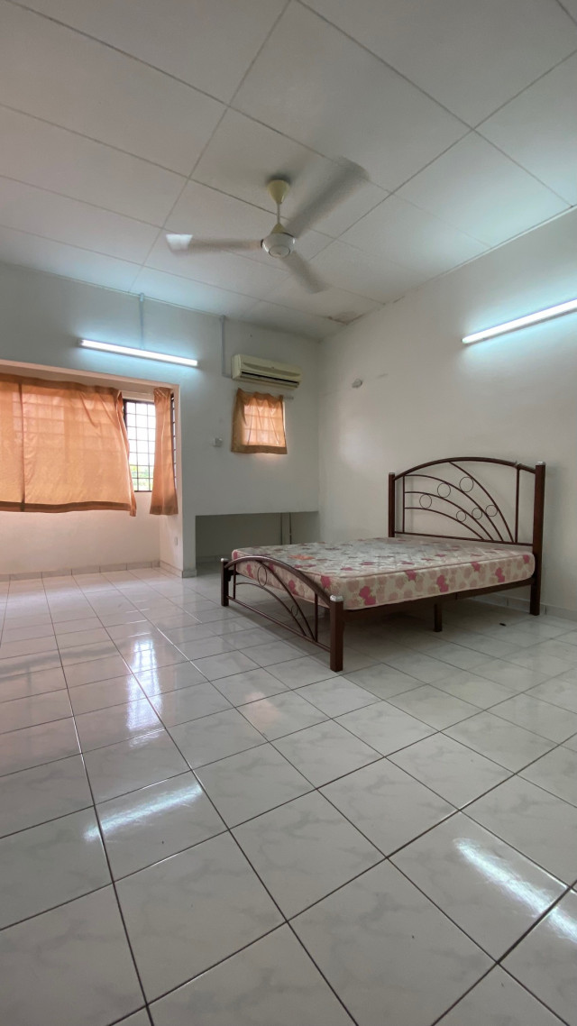 🔥Actual Room Photo 🔥Master Room, Bandar Utama  🚶Easy Access to First Avenue, One Utama, 1powerhouse, Centrepoint, First City UC, Merchant Squar