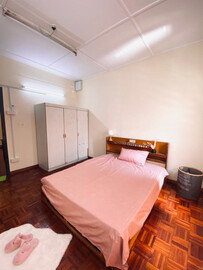 ❌Utility LRT Medium Room for Rent !