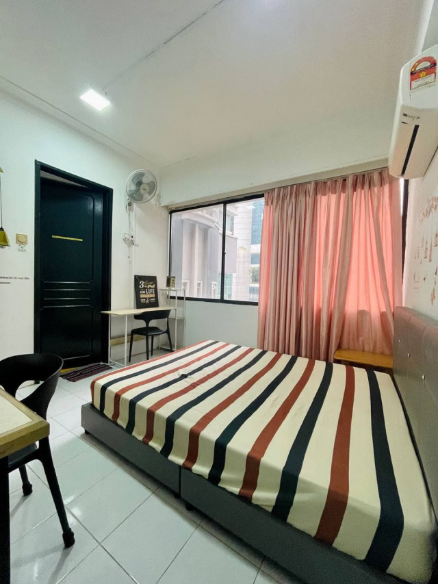 🏡Over 5,500+ Tenants Stay With Us ‼️ Quite🤫, Clean & Peaceful 😇Place To Stay ! Cozy Master room with private 🛁bathroom Near The Pavilion !