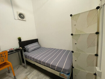 Below Market Price📑! Good Price & Value! ⛱Comfort Location In KL City Area, Female Unit with 👱🏻‍♀️Single Room! Near To Sunway Putra Mall🛍!