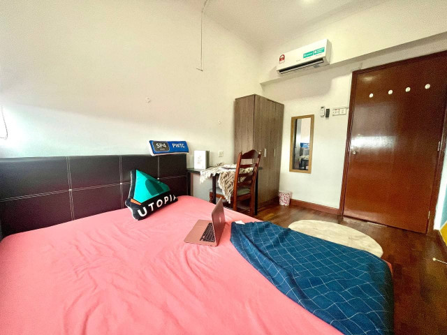 Fully Furnished Room With Zero Deposit PWTC Area🌈 Medium Room From RM750🎈Rent With Us Now You Will Get More Benefits✨24 Hours CCTV By Security👨‍✈️