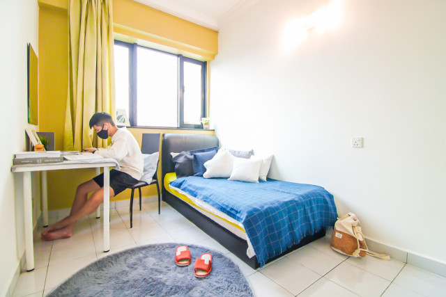 Fully Furnished Room With Zero Deposit PWTC Area🌈 Medium Room From RM750🎈Rent With Us Now You Will Get More Benefits✨24 Hours CCTV By Security👨‍✈️