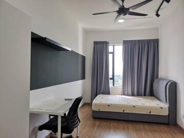 ROOM For RENT @ The Greens (Shah Alam) Free Utilities & Fully Furnished