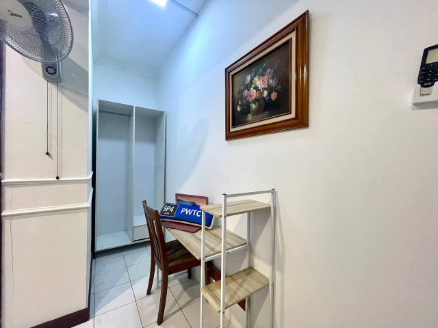 Have Own House 🏠But Far From Workplace👜? Cheapest Large room for rent with private Room At KL CITY CENTRE ! Room Near Trains🚅, Sunway Putra Mall🛒